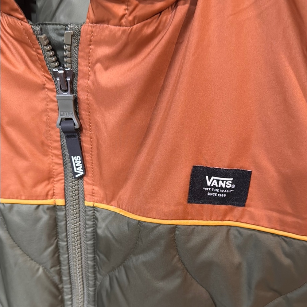 Vans women’s Quilted Jacket - Orange and Green - Picture 3 of 8